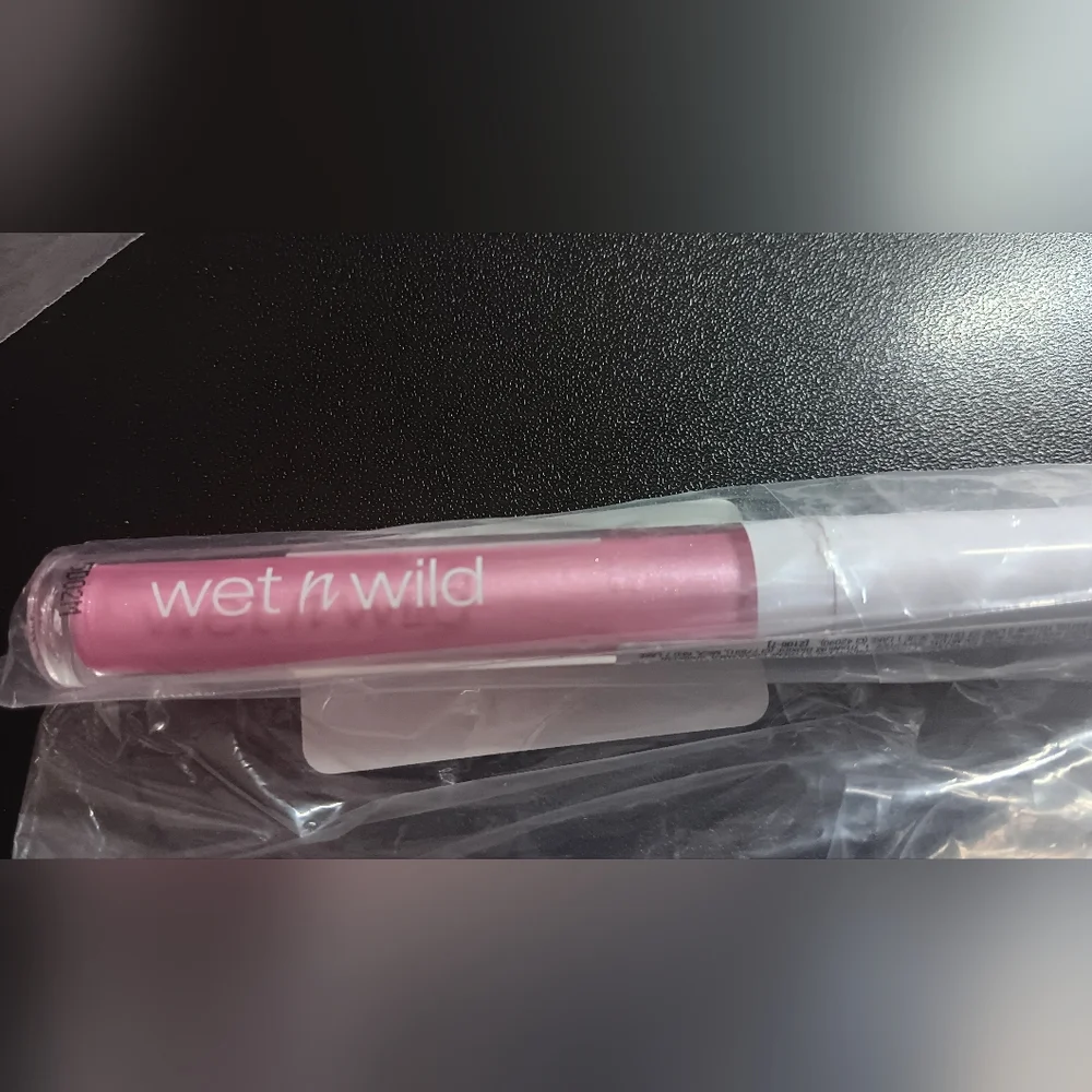 Pink Lip Gloss (NWT)